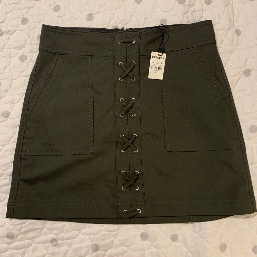 Express lace up mini skirt Olive green. NWT